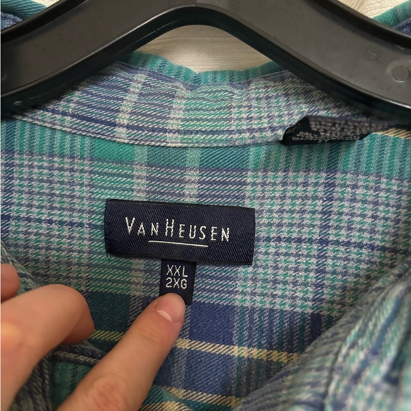 vintage flannel - Picture 2 of 3